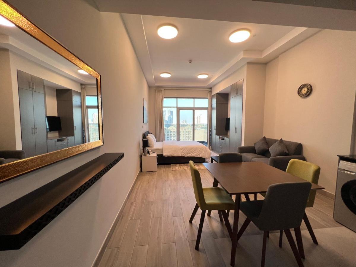 Penrose Place Dubai Jvc Exterior photo