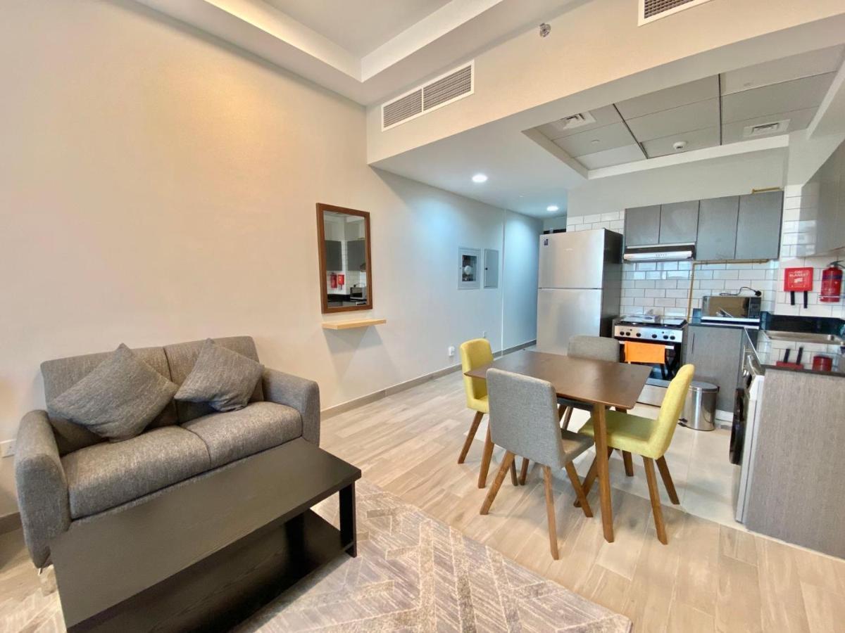 Penrose Place Dubai Jvc Exterior photo