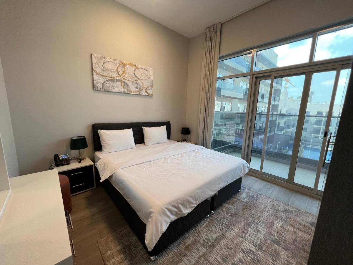 Penrose Place Dubai Jvc Exterior photo