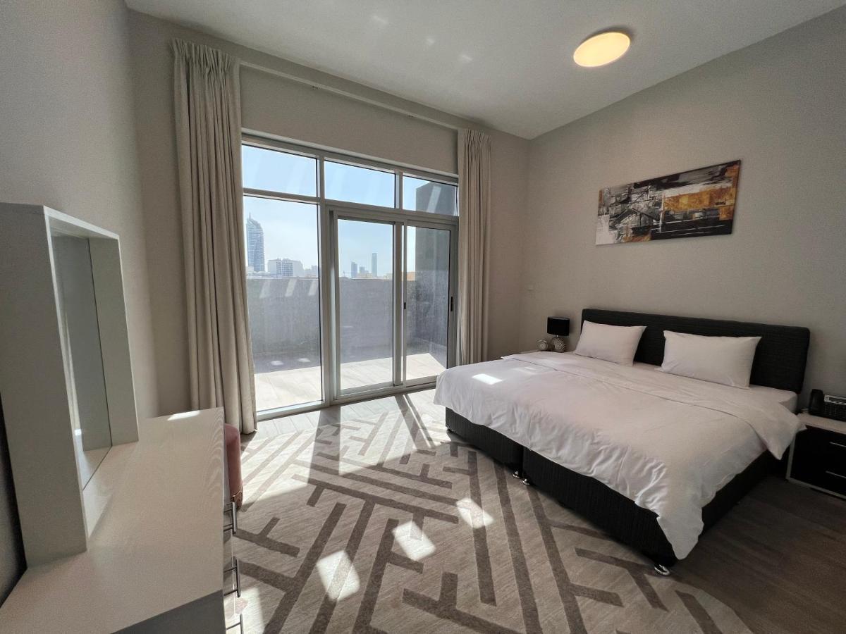 Penrose Place Dubai Jvc Exterior photo