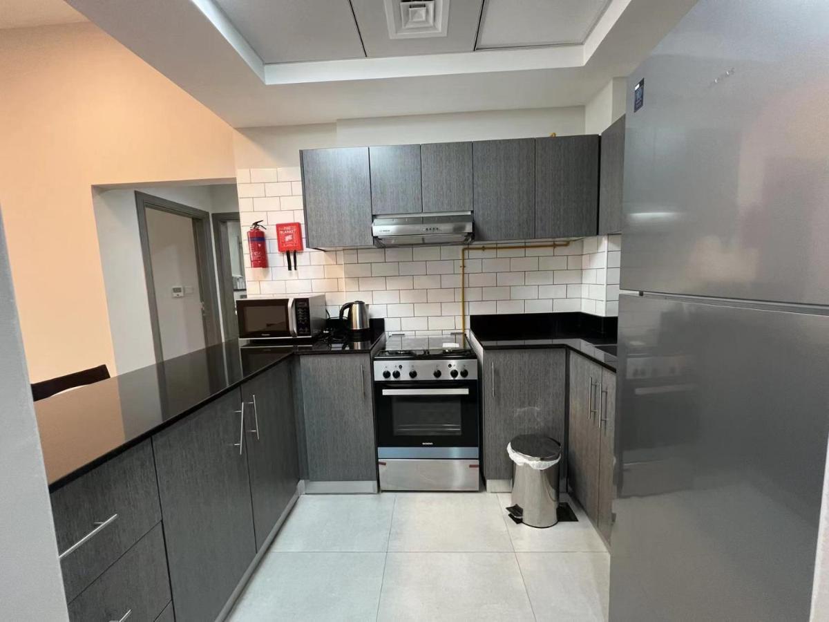 Penrose Place Dubai Jvc Exterior photo